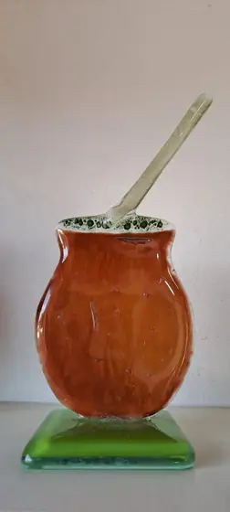 Mini Esculturas en vitrofusión: Mate Escultura Base Verde, pieza de vitrofusión hecha a mano por Areté en Apóstoles, Misiones